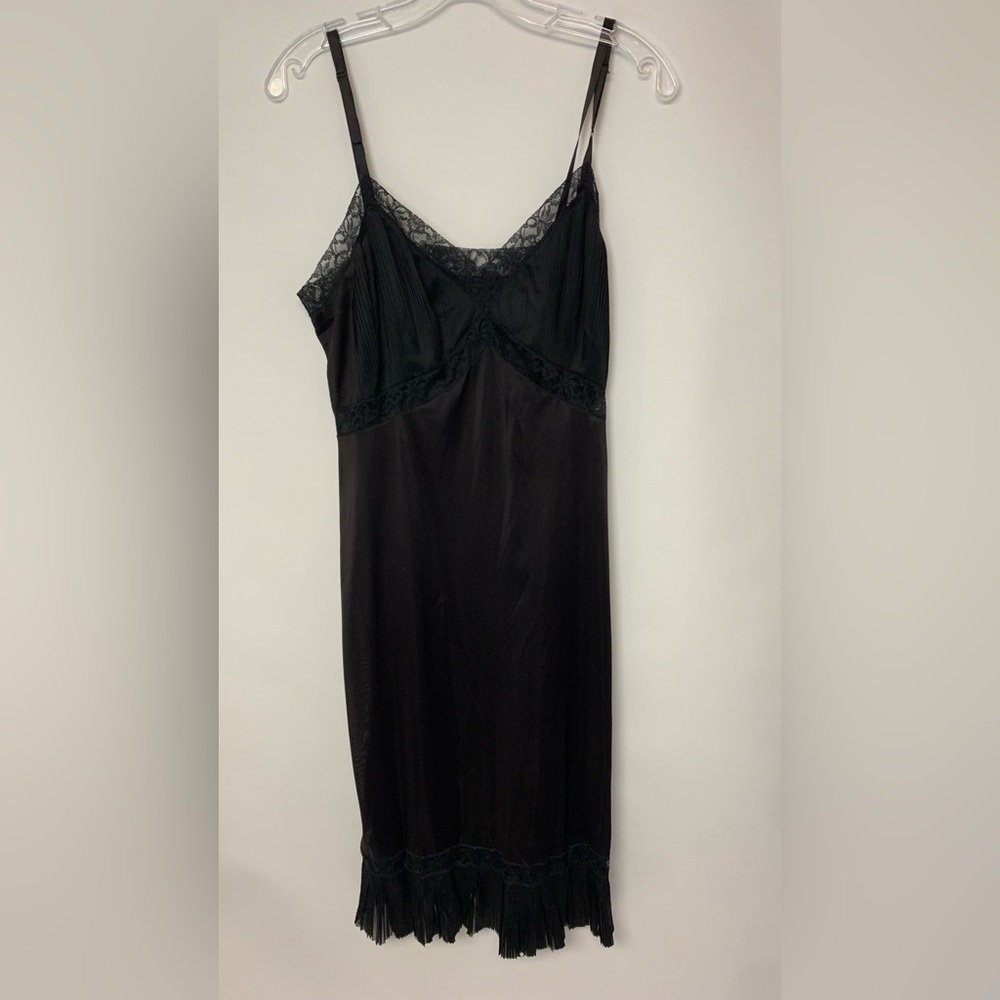 Vanity Fair slip SZ 38 vintage black accordion pleats babydoll fairycore  grunge
